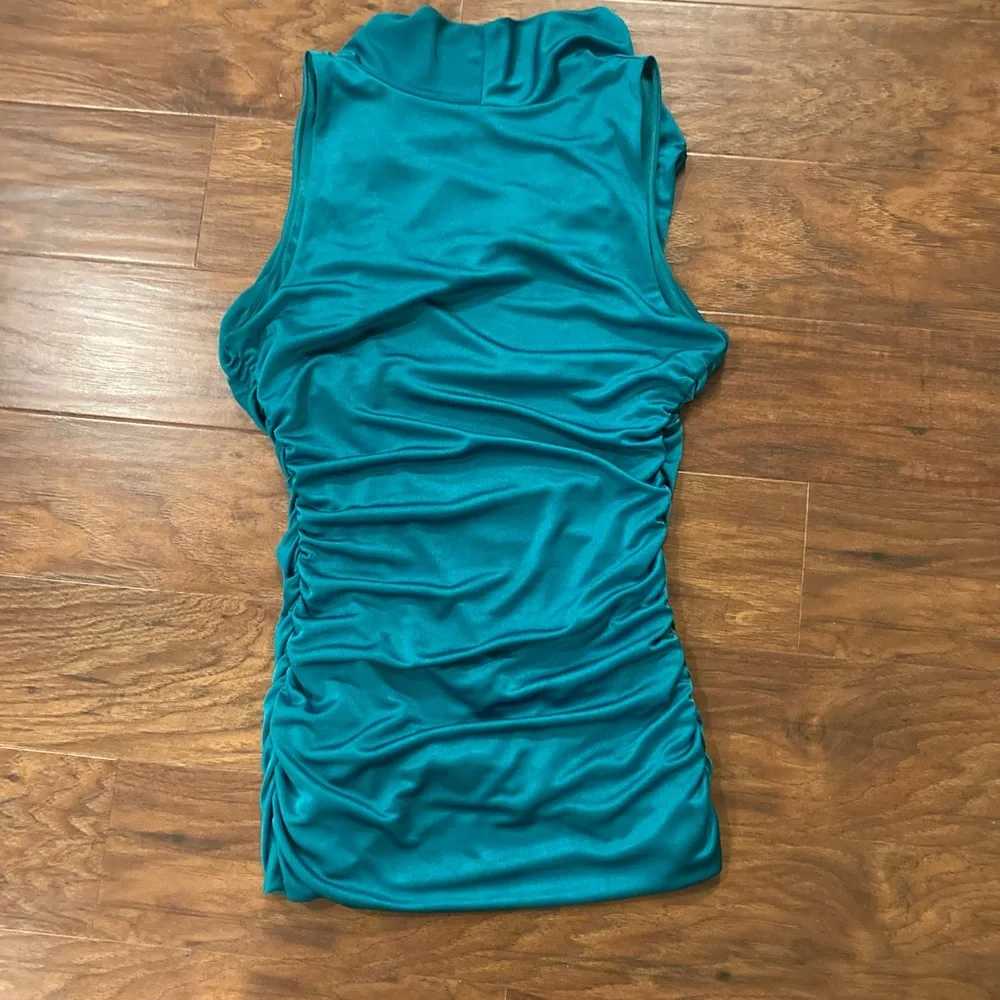 Express top, small - Picture 2 of 5